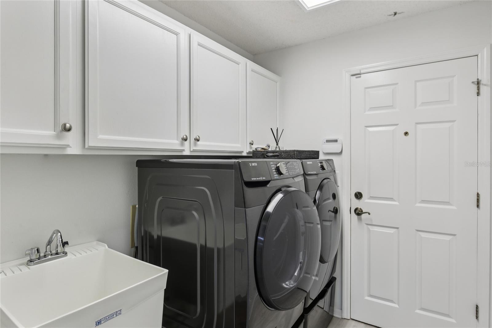 Image 49 of 77 For 2509 Mason Oaks Drive 100