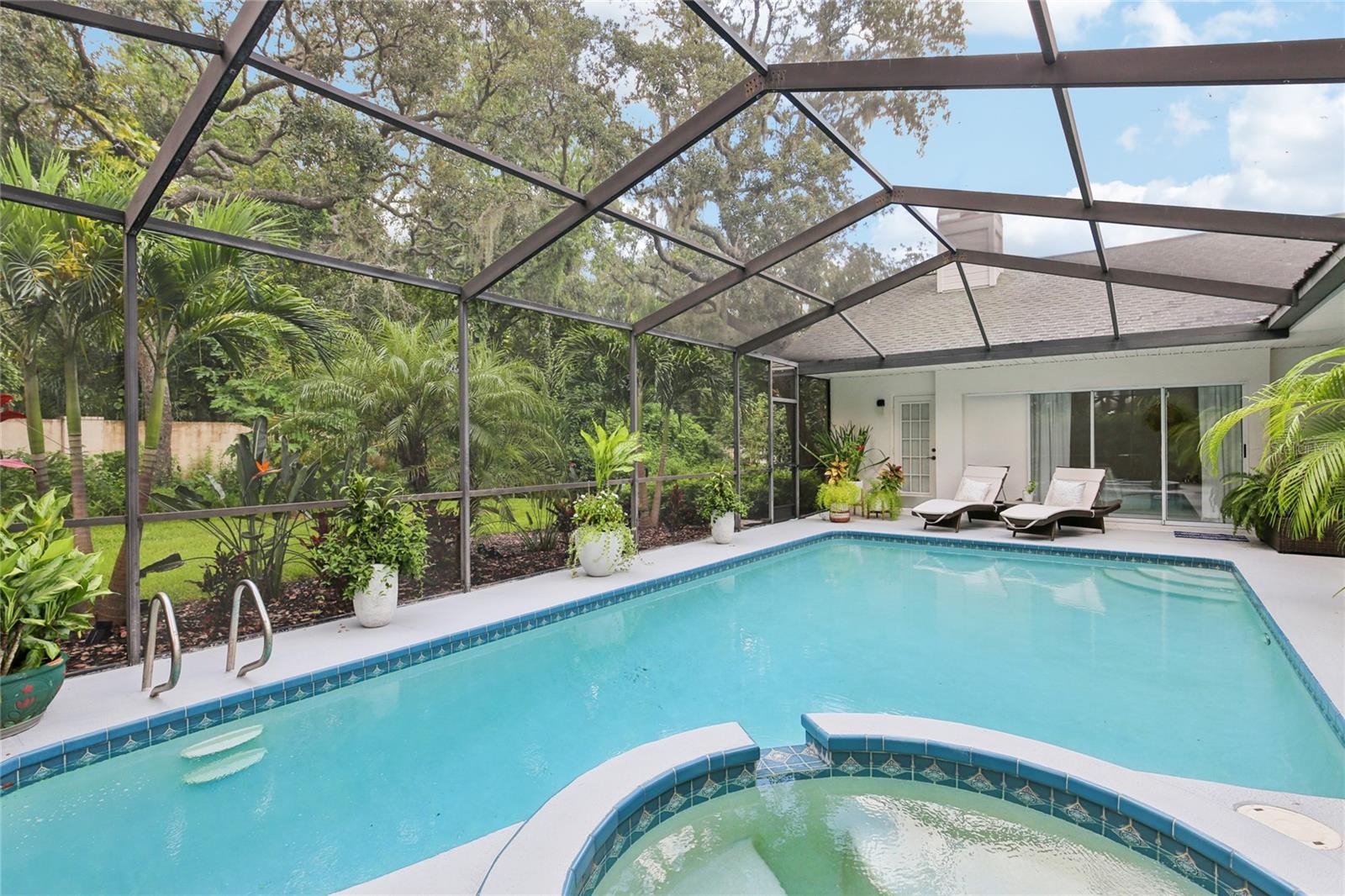 Image 61 of 77 For 2509 Mason Oaks Drive 100