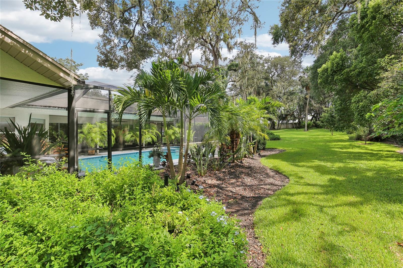 Image 66 of 77 For 2509 Mason Oaks Drive 100