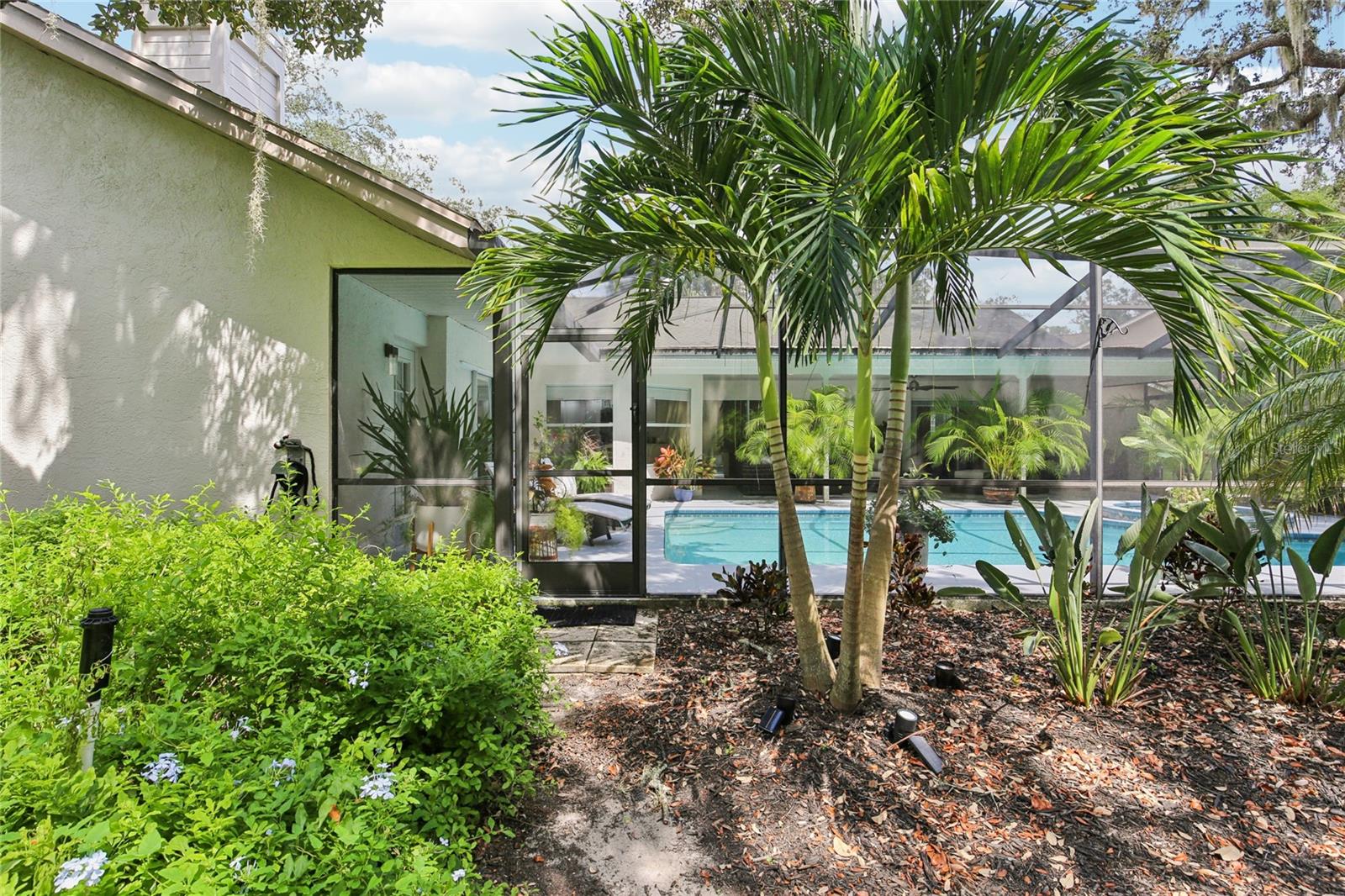 Image 69 of 77 For 2509 Mason Oaks Drive 100