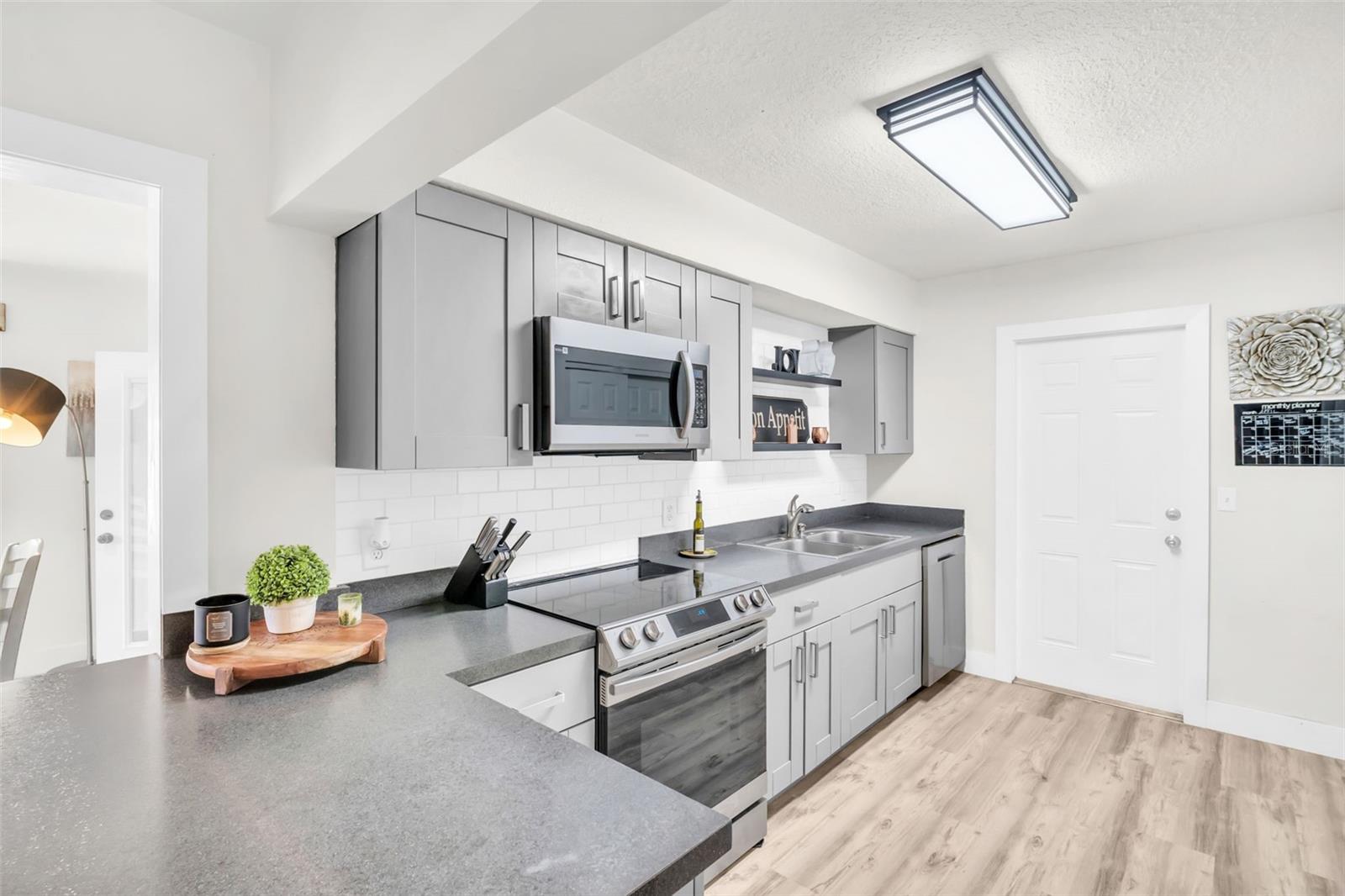 Image 16 of 52 For 2019 Magnolia Drive