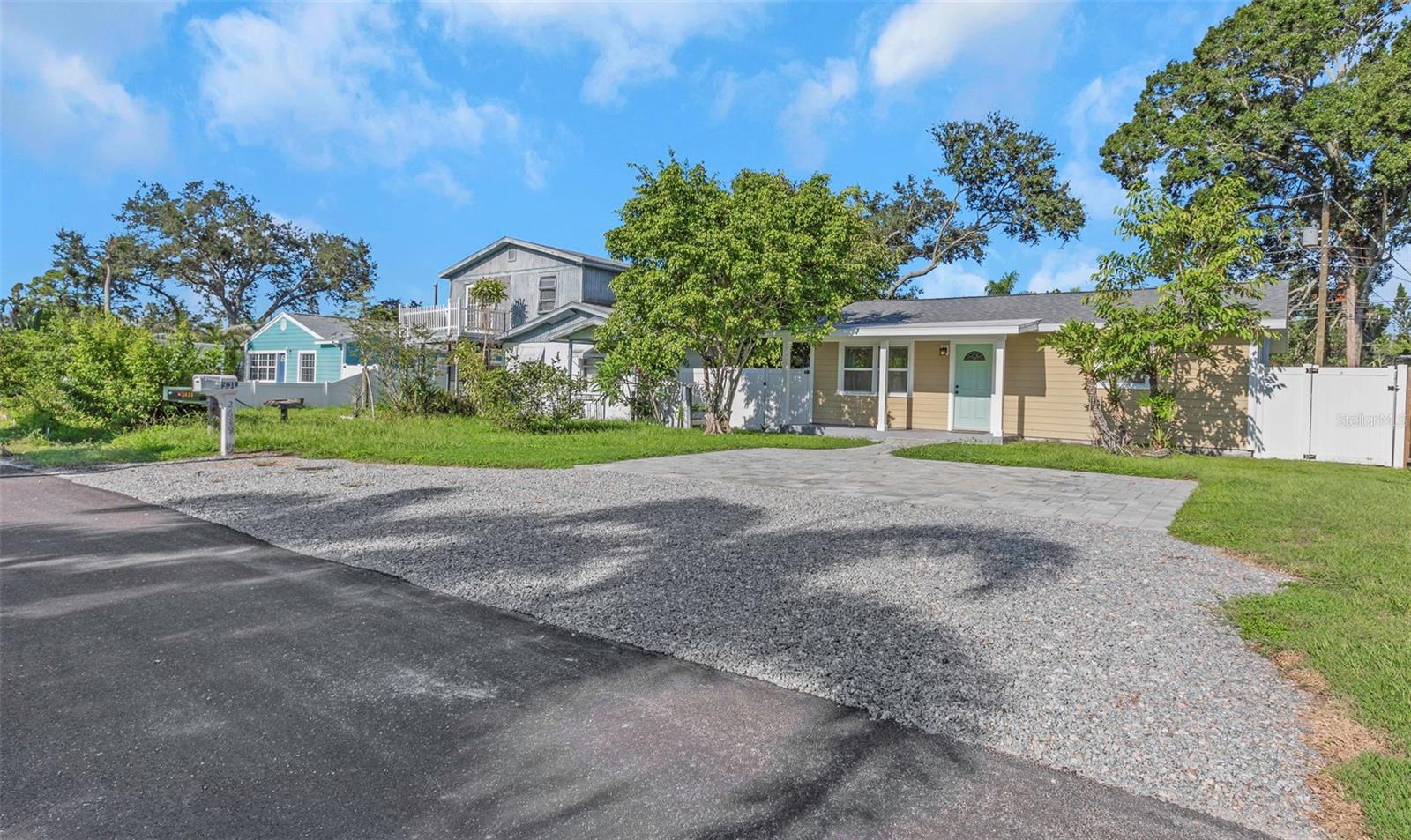 Image 33 of 33 For 2619 Miriam Street S
