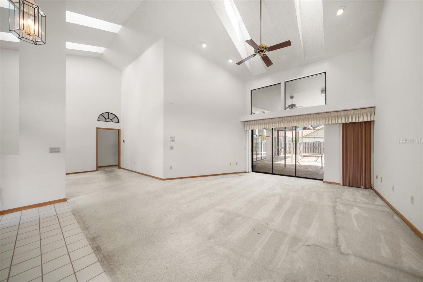 Image 13 of 42 For 2632 Westview Court