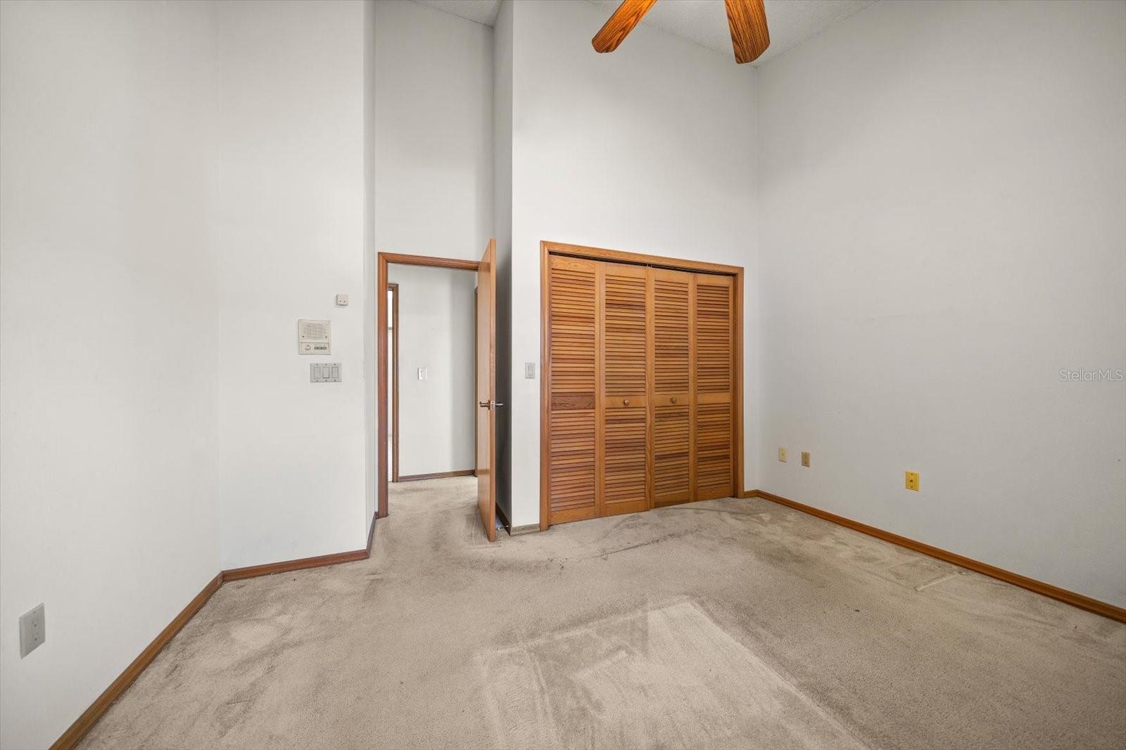 Image 27 of 42 For 2632 Westview Court