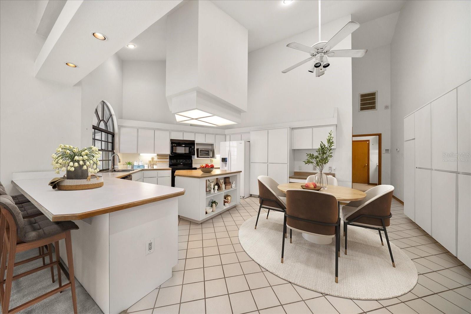 Image 7 of 42 For 2632 Westview Court