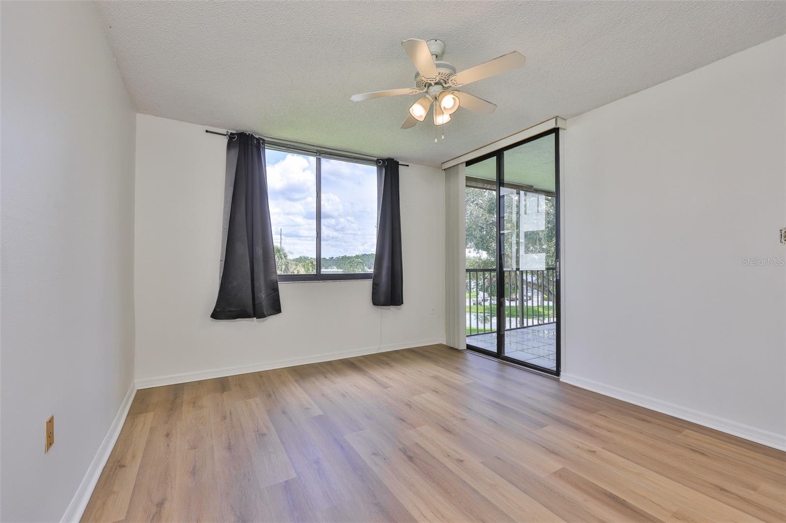 Image 21 of 45 For 2424 Tampa Bay Boulevard M301