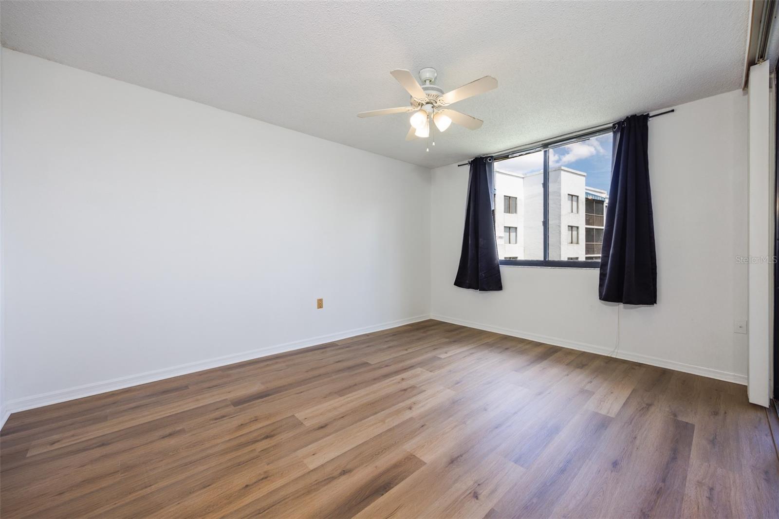 Image 22 of 45 For 2424 Tampa Bay Boulevard M301