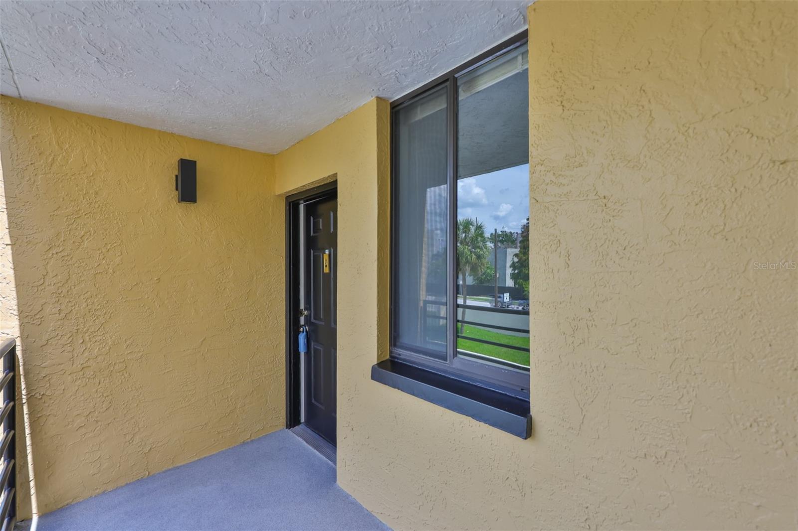 Image 7 of 45 For 2424 Tampa Bay Boulevard M301