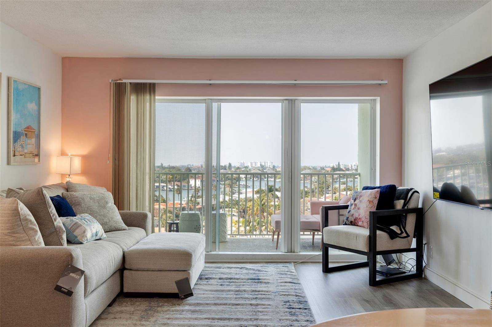 Image 2 of 40 For 400 64th Avenue 708
