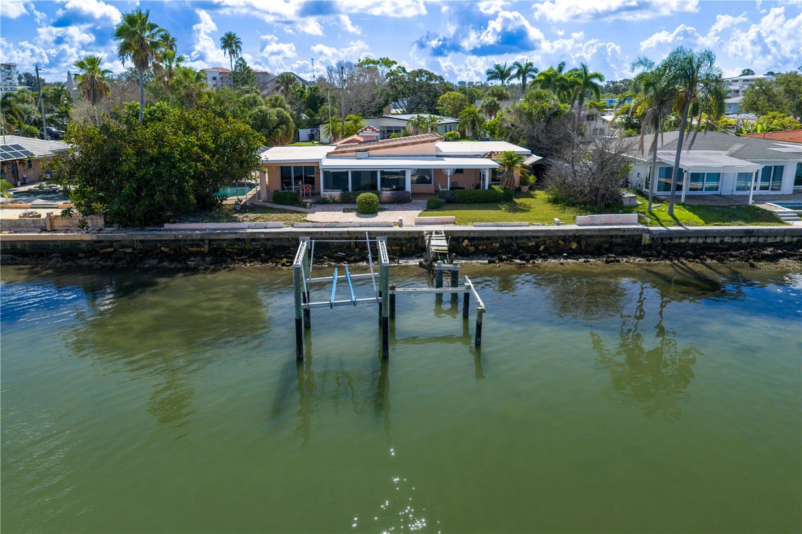 Image 7 of 31 For 1840 Venetian Point Drive