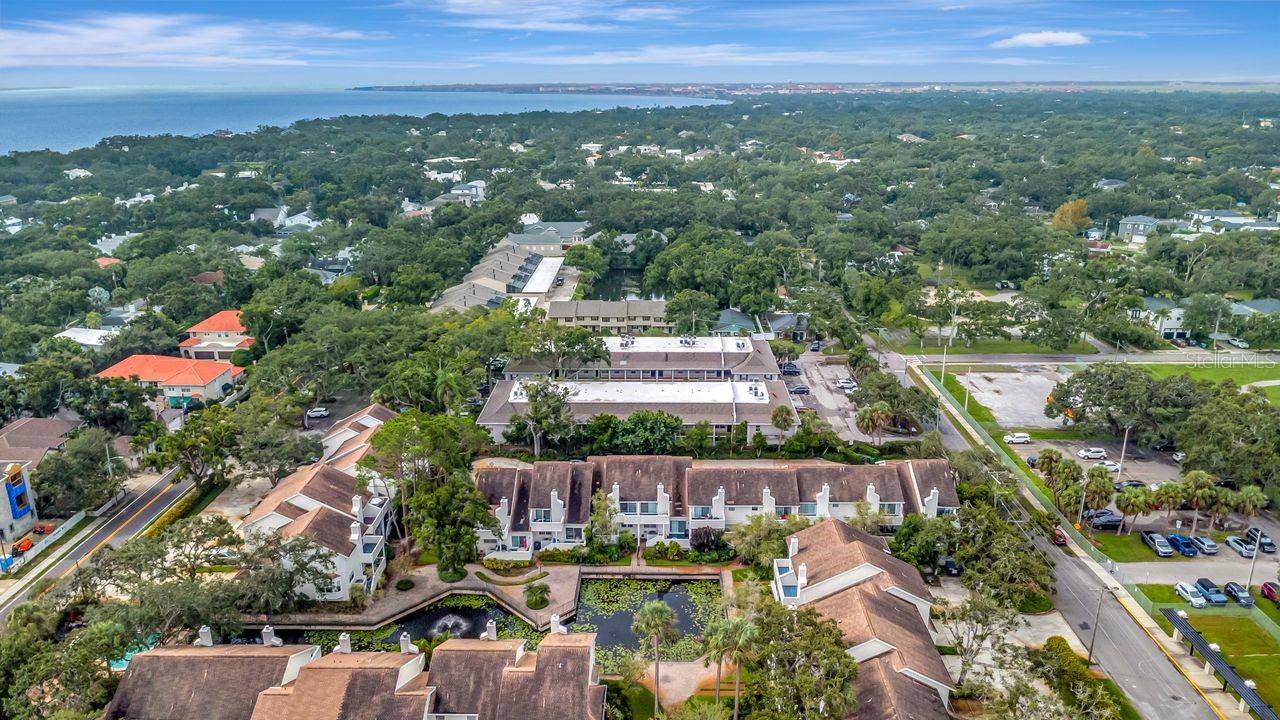 Image 19 of 19 For 5222 Russell Street 23