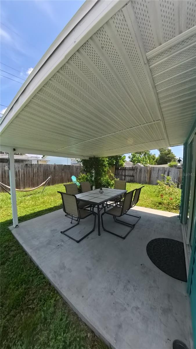 Image 12 of 16 For 10517 114th Terrace