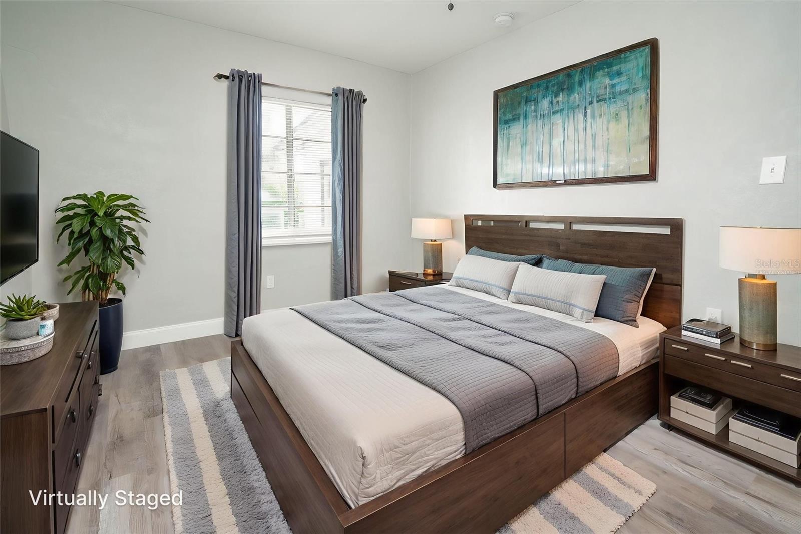 Image 13 of 37 For 1326 Nassau Street