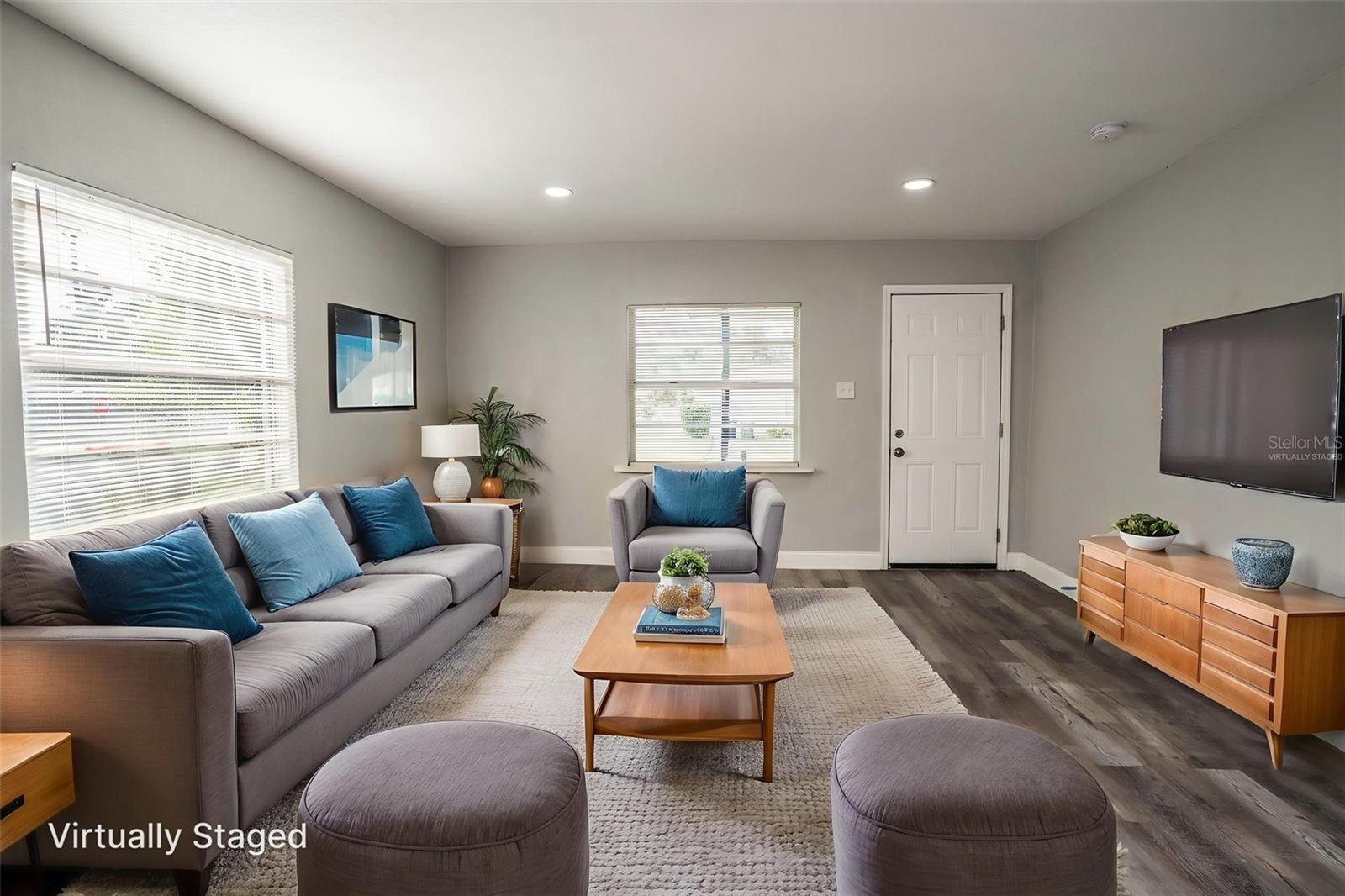 Image 8 of 37 For 1326 Nassau Street