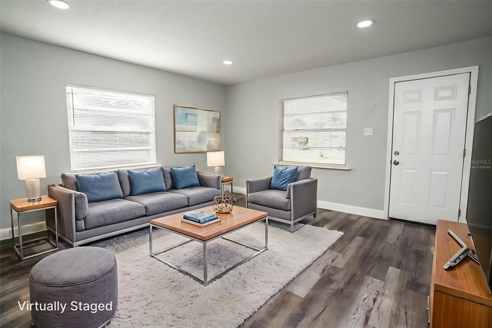 Image 9 of 37 For 1326 Nassau Street