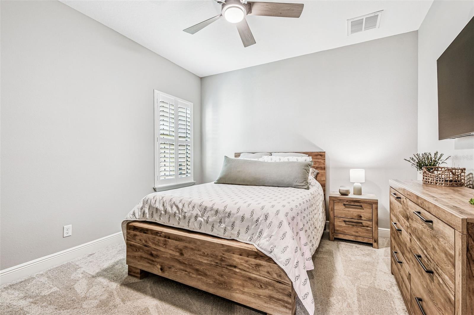 Listing photo id 10 for 11458 Ranchers Gap Drive