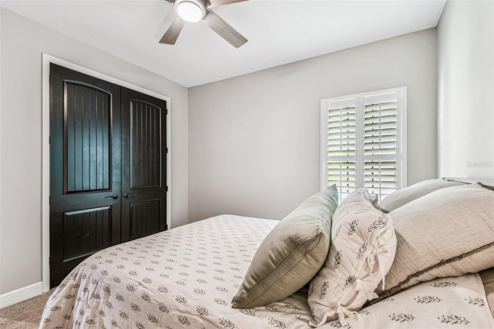 Listing photo id 11 for 11458 Ranchers Gap Drive