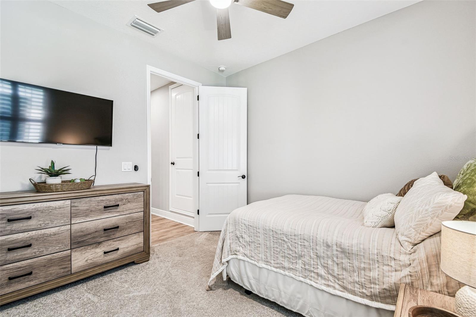 Listing photo id 22 for 11458 Ranchers Gap Drive