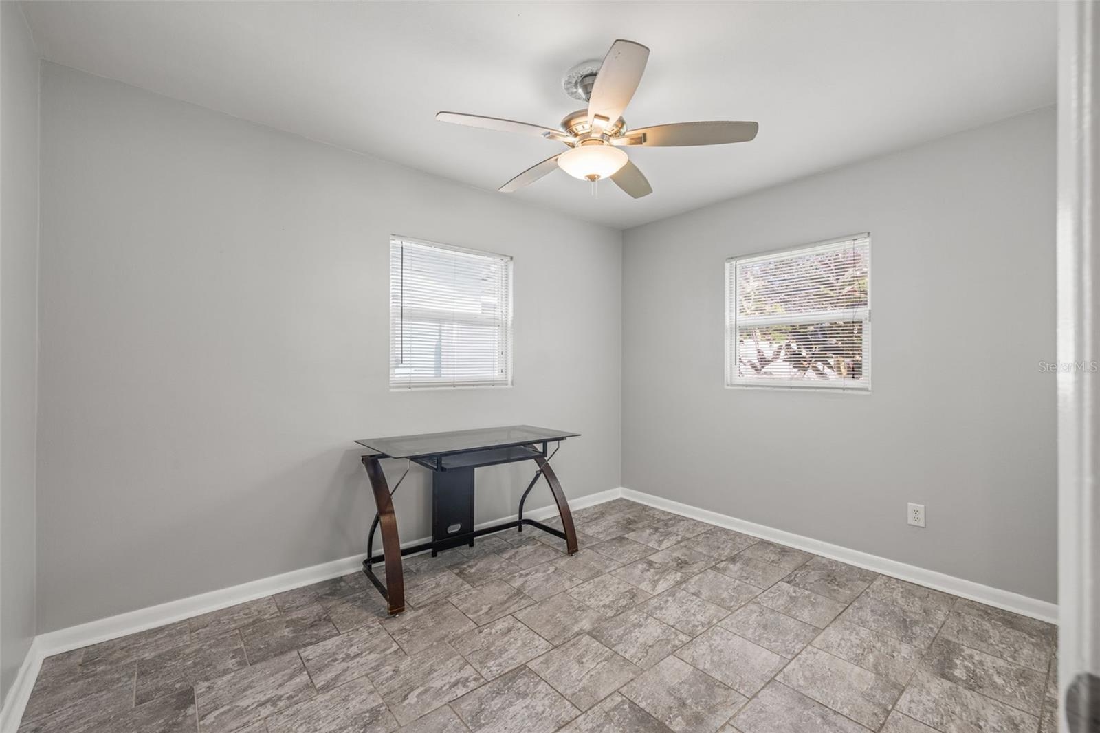 Image 19 of 26 For 3252 21st Place Sw