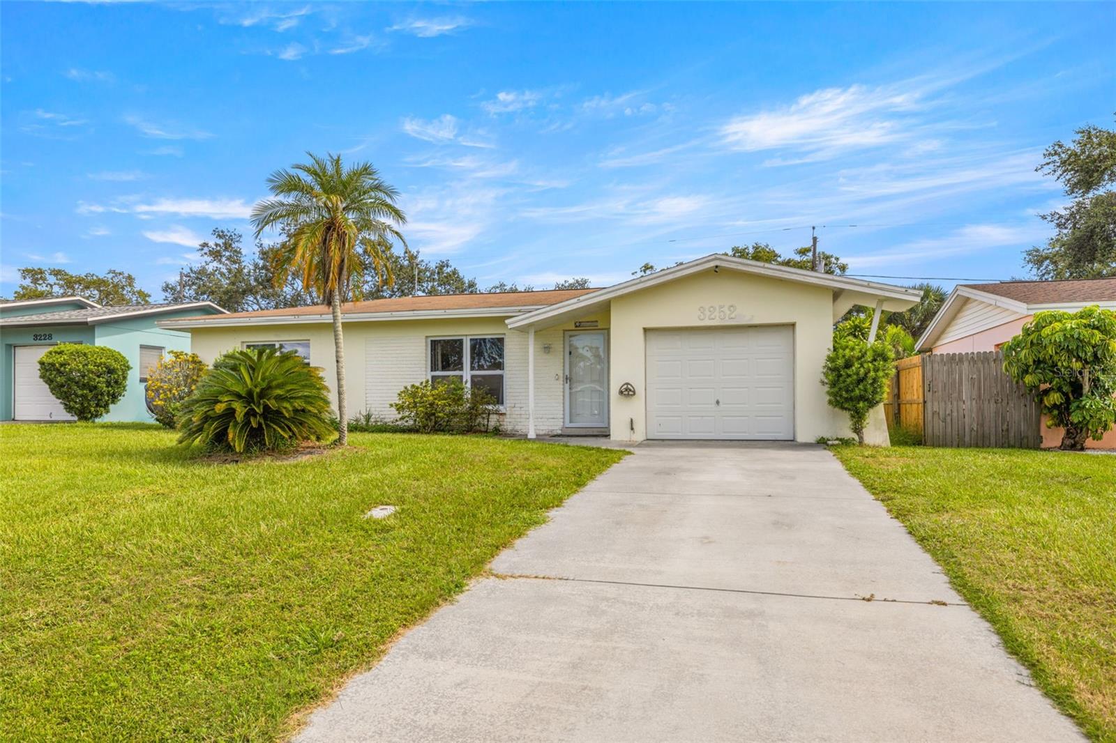 Image 3 of 26 For 3252 21st Place Sw