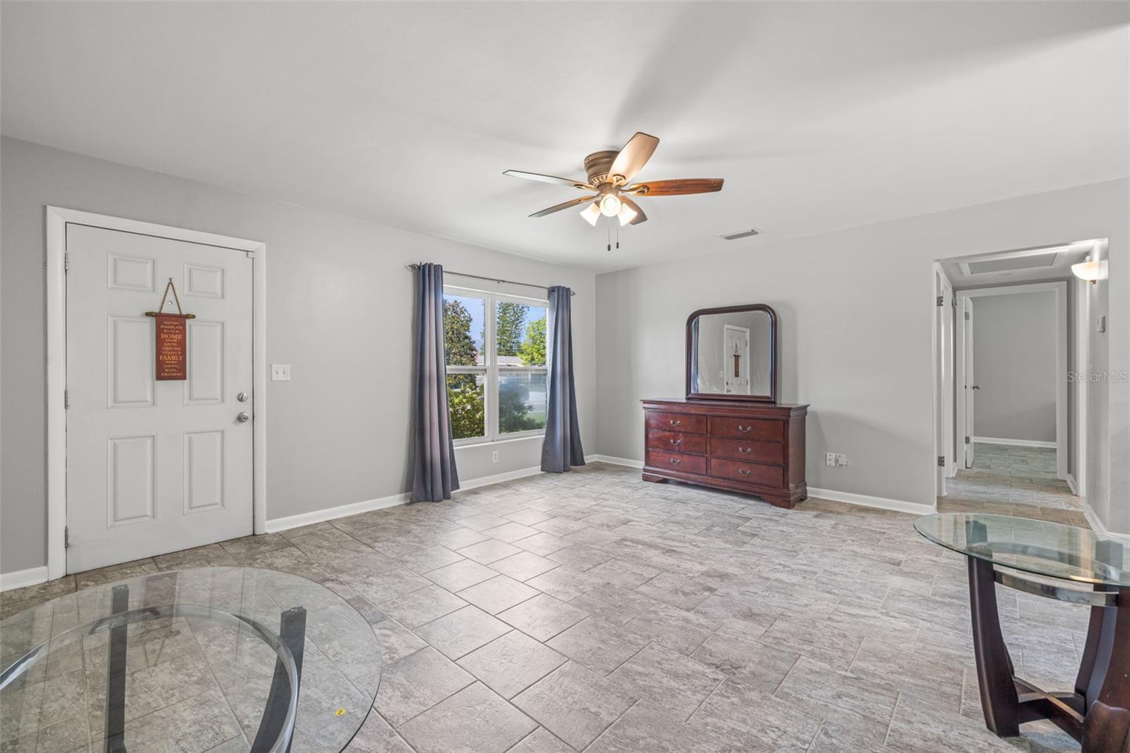 Image 6 of 26 For 3252 21st Place Sw