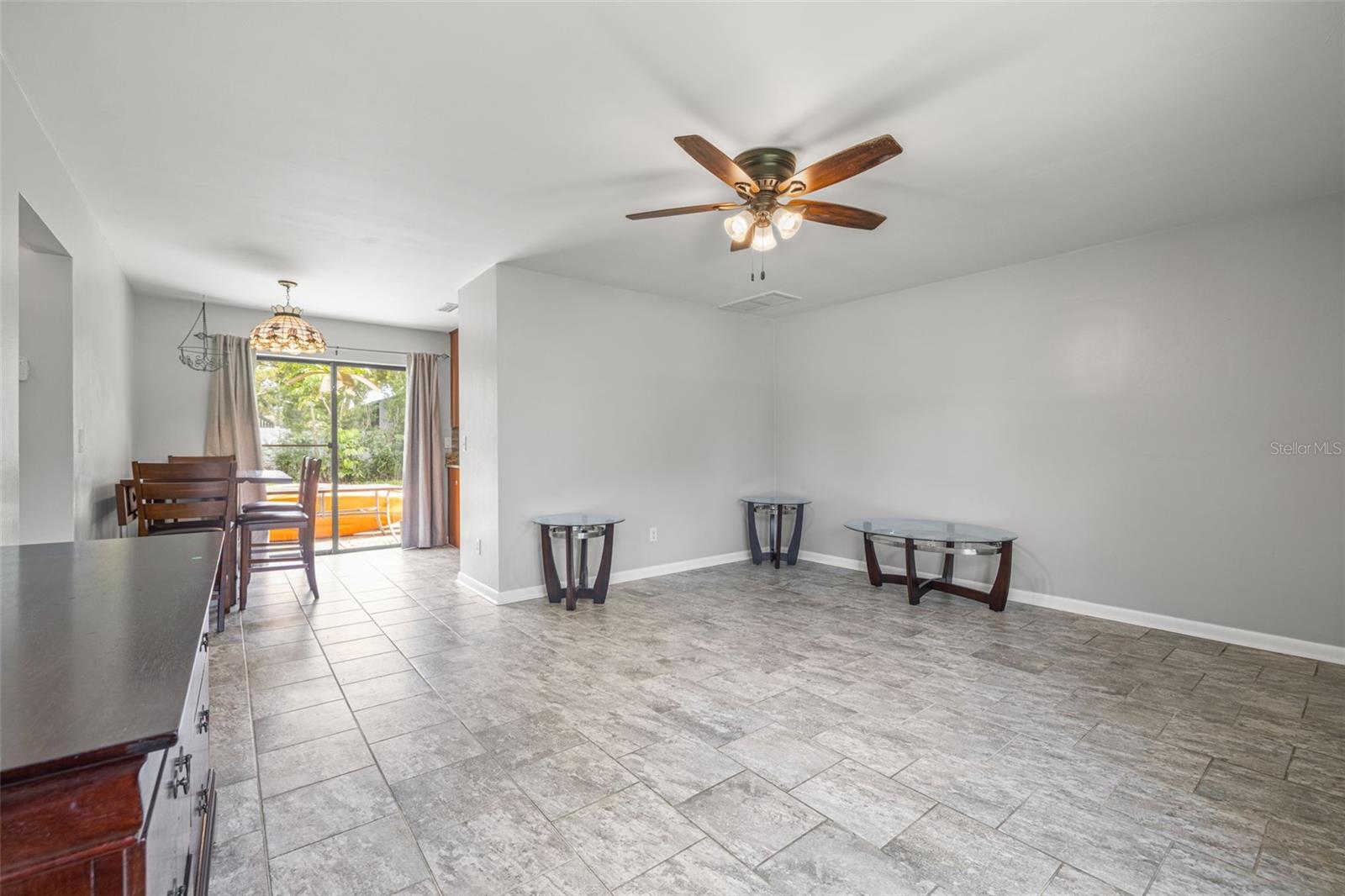 Image 8 of 26 For 3252 21st Place Sw