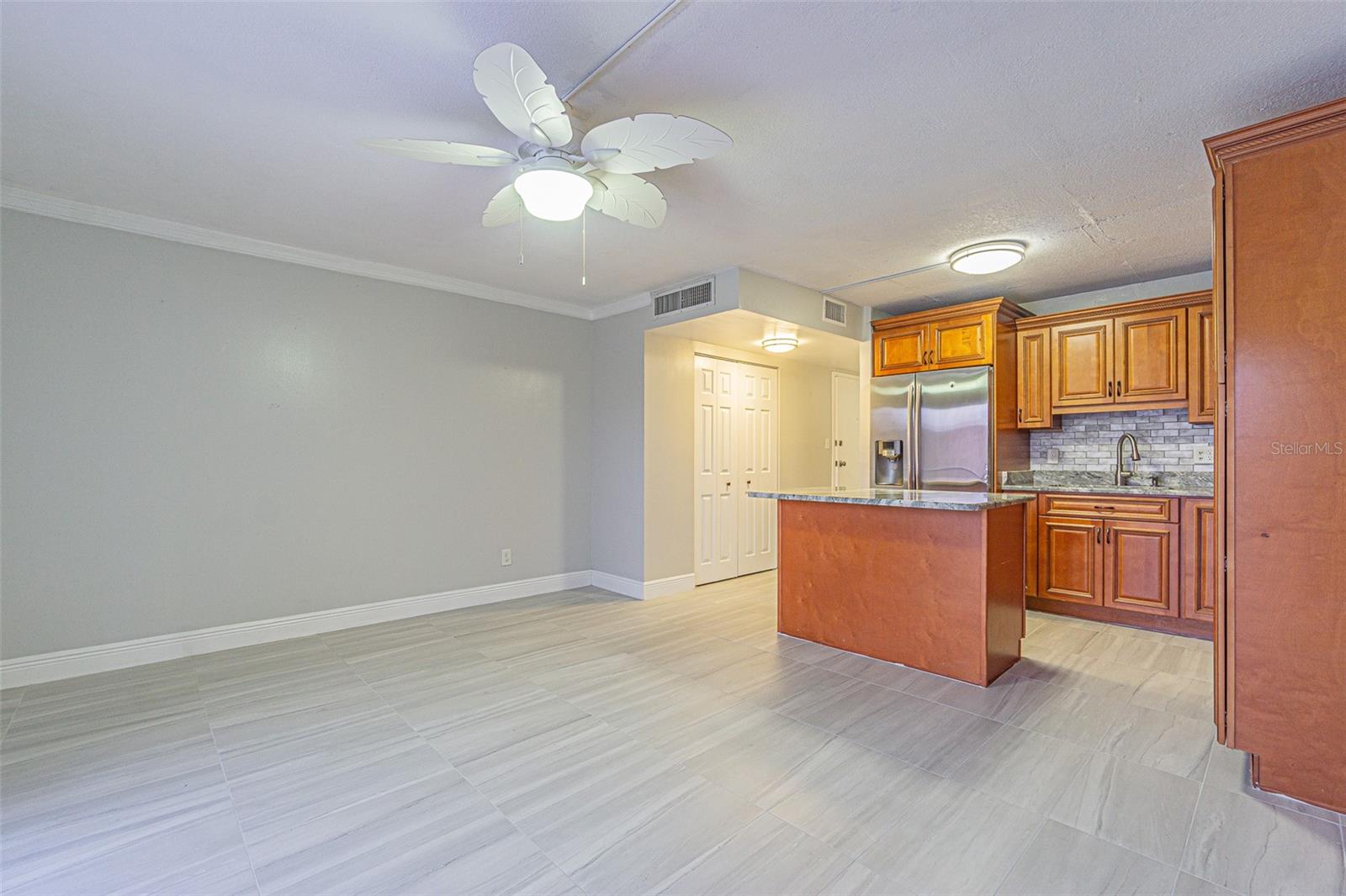 Image 10 of 26 For 5820 Church Avenue 339