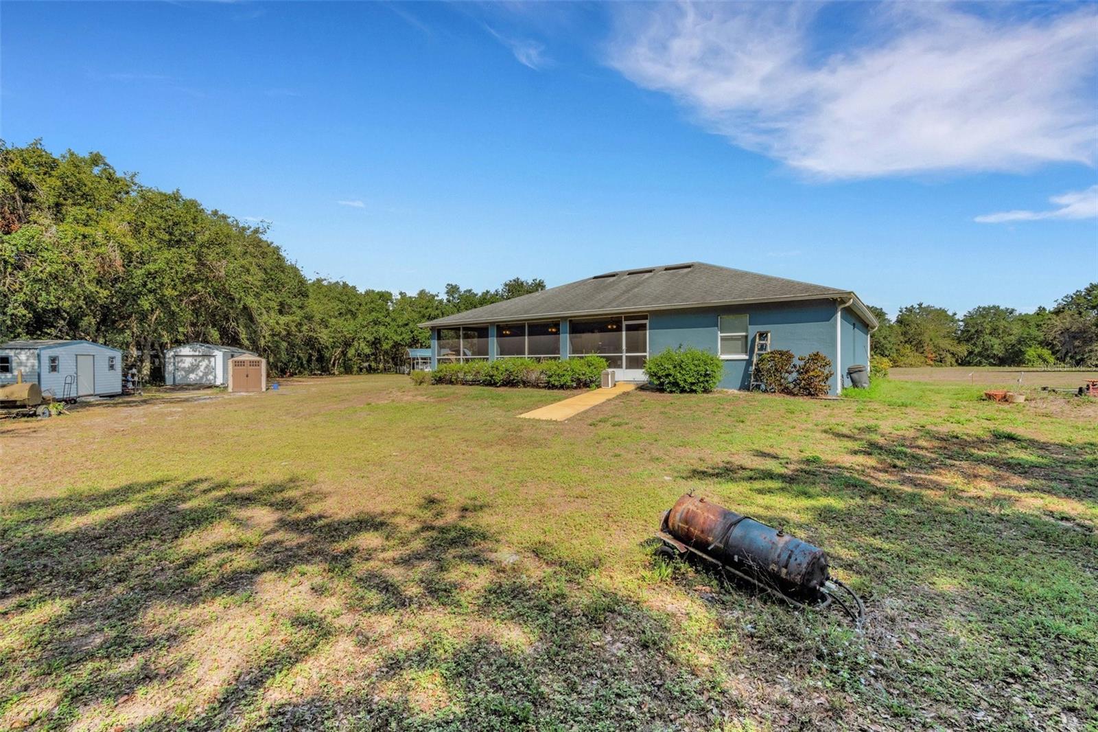 Image 32 of 46 For 3147 Sydney Dover Road