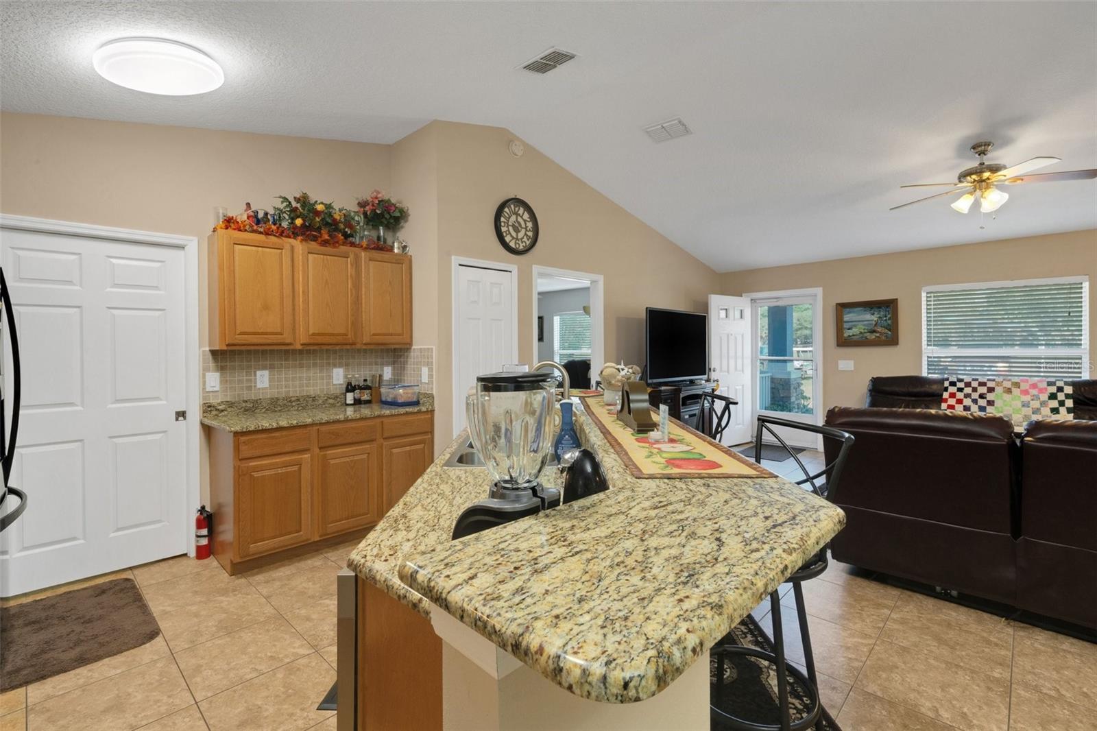 Image 8 of 46 For 3147 Sydney Dover Road