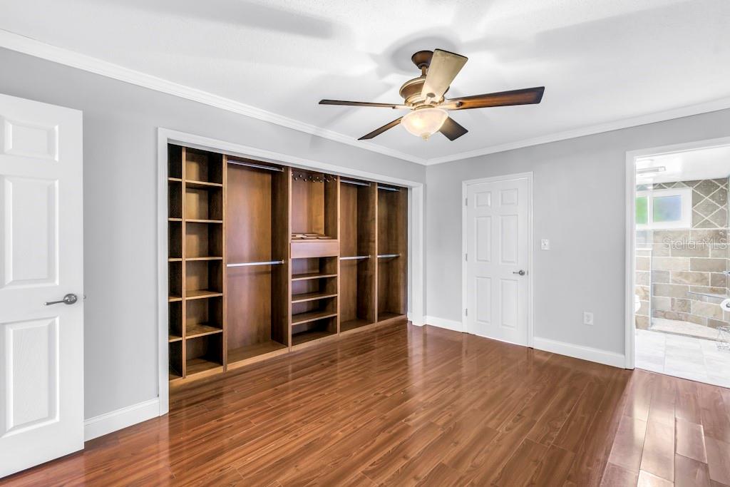 Image 15 of 24 For 5870 38th Avenue N 41