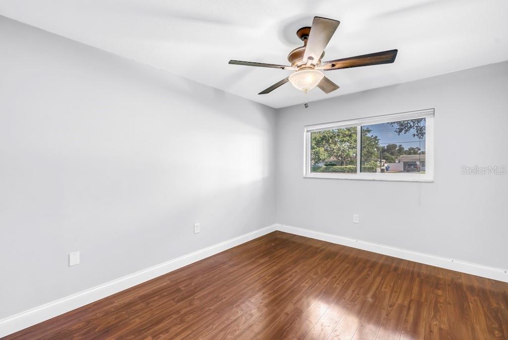 Image 18 of 24 For 5870 38th Avenue N 41
