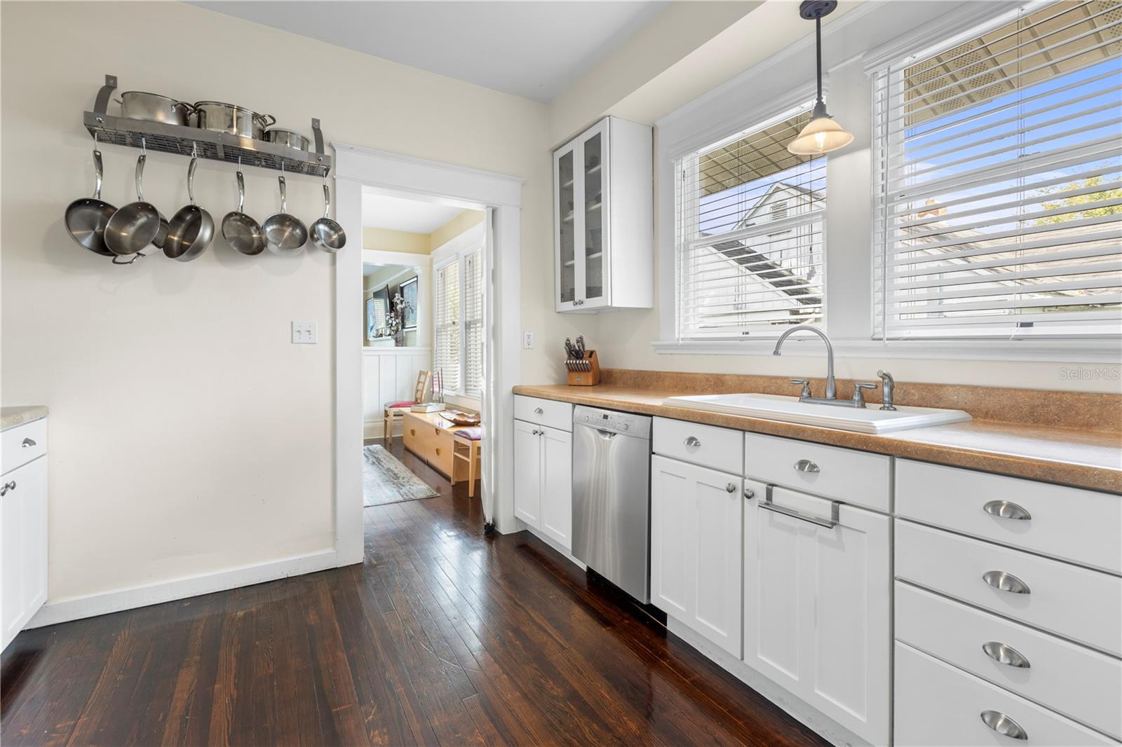 Image 14 of 47 For 5707 Miami Avenue