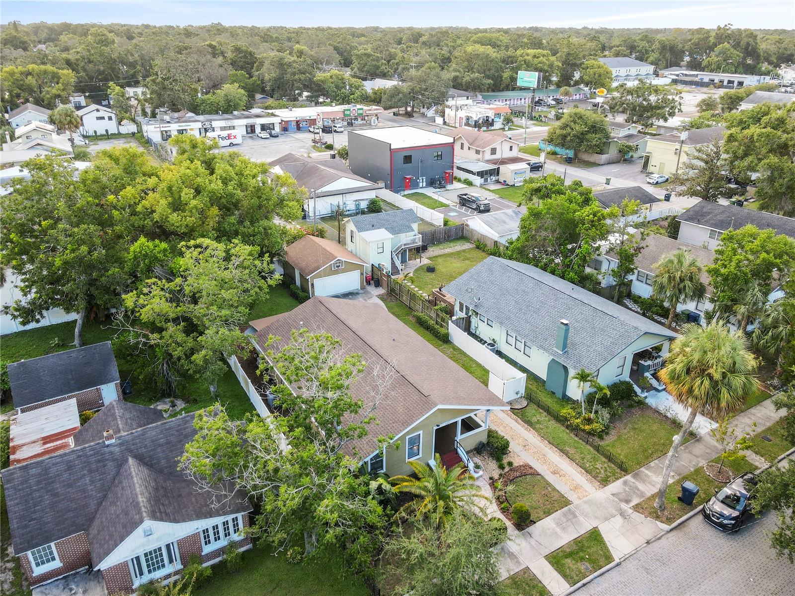 Image 42 of 47 For 5707 Miami Avenue