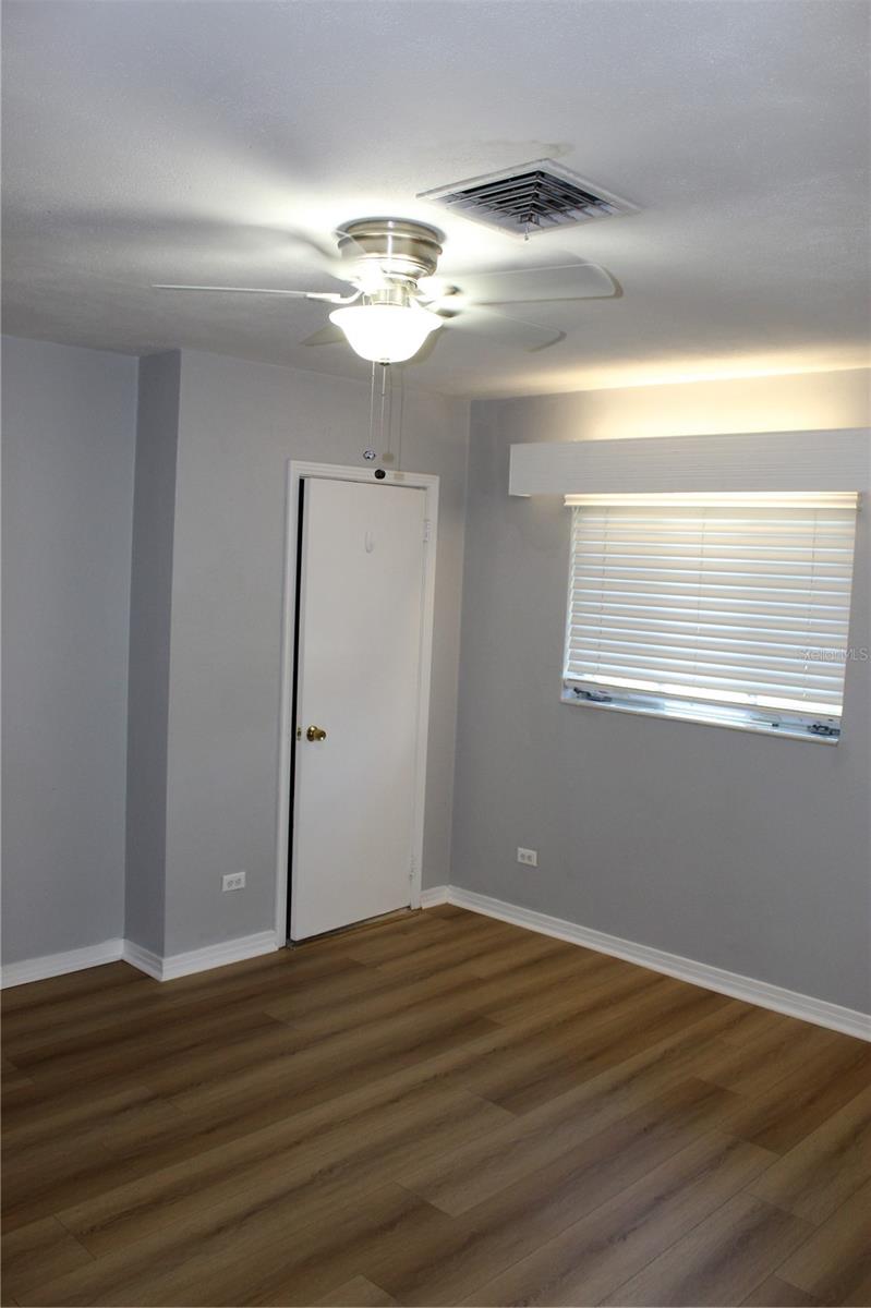 Image 7 of 24 For 4506 Leona Street