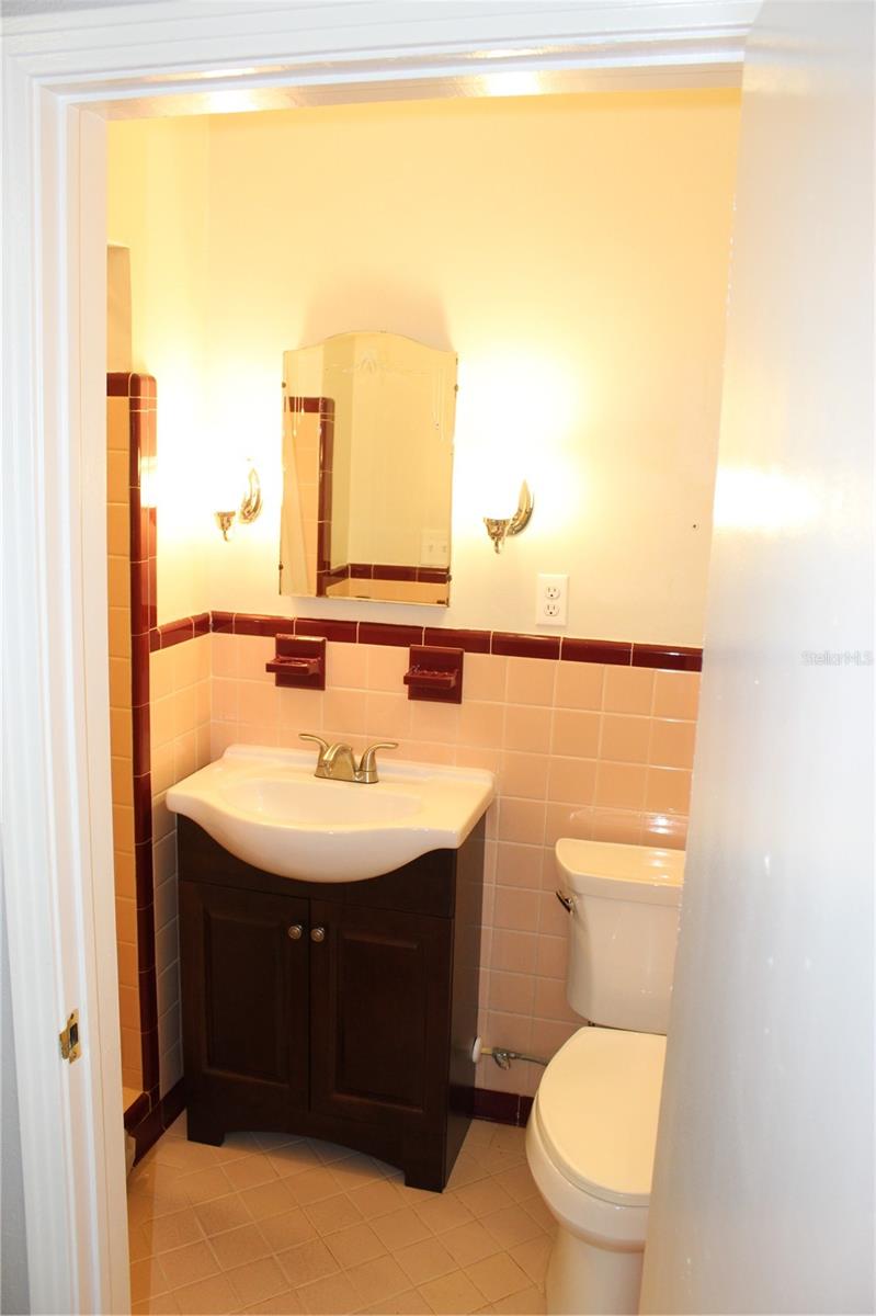 Image 8 of 24 For 4506 Leona Street