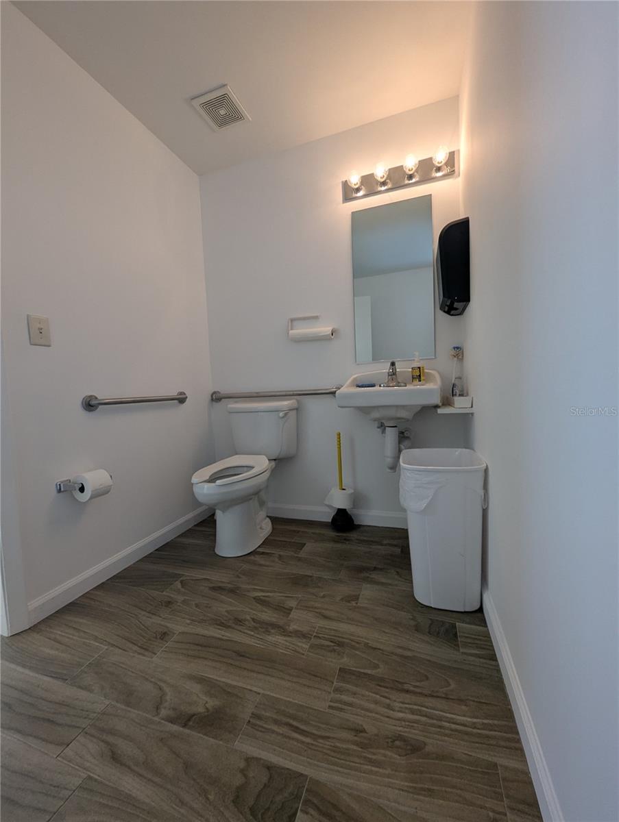 Image 12 of 54 For 585 Mercantile Place #c8 Aka 10