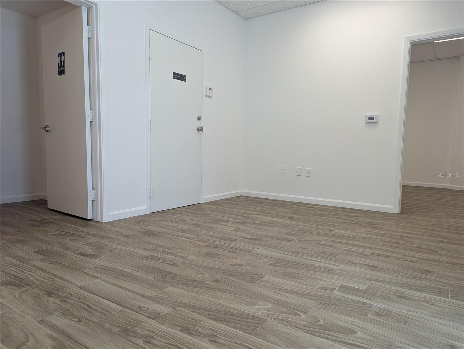 Image 9 of 54 For 585 Mercantile Place #c8 Aka 10