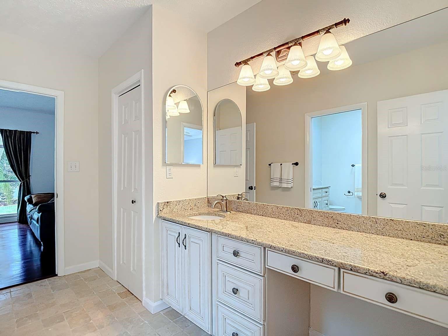 Image 24 of 50 For 4215 Culbreath Avenue