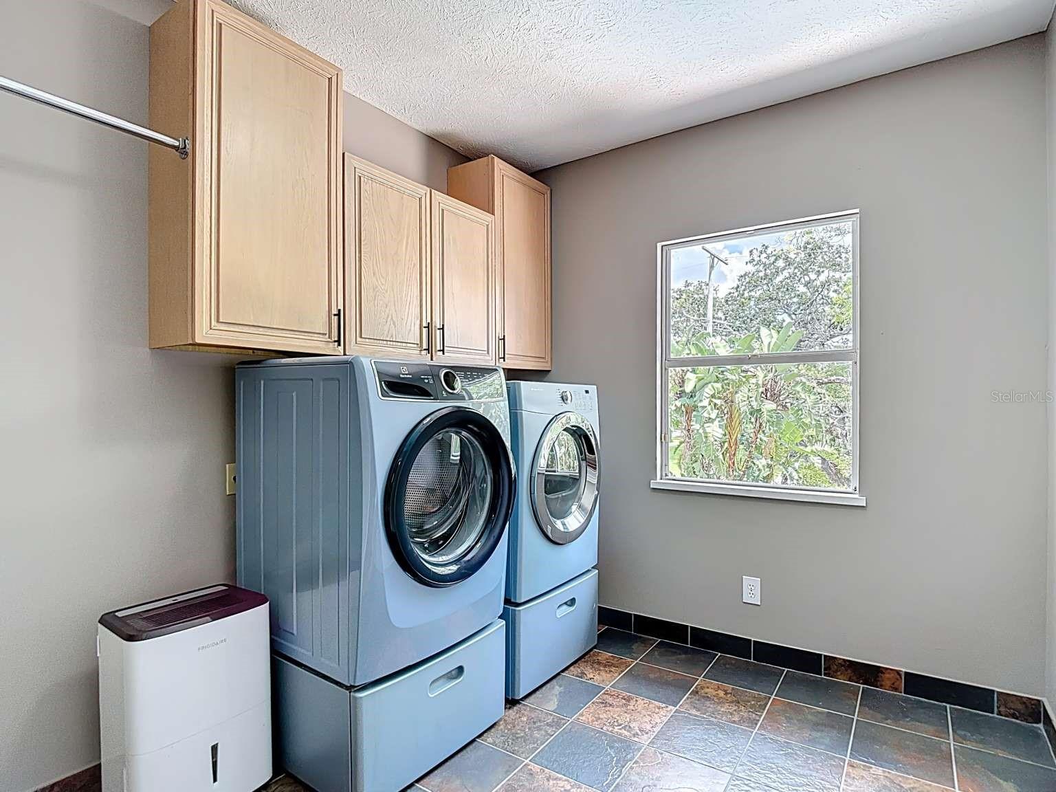 Image 38 of 50 For 4215 Culbreath Avenue