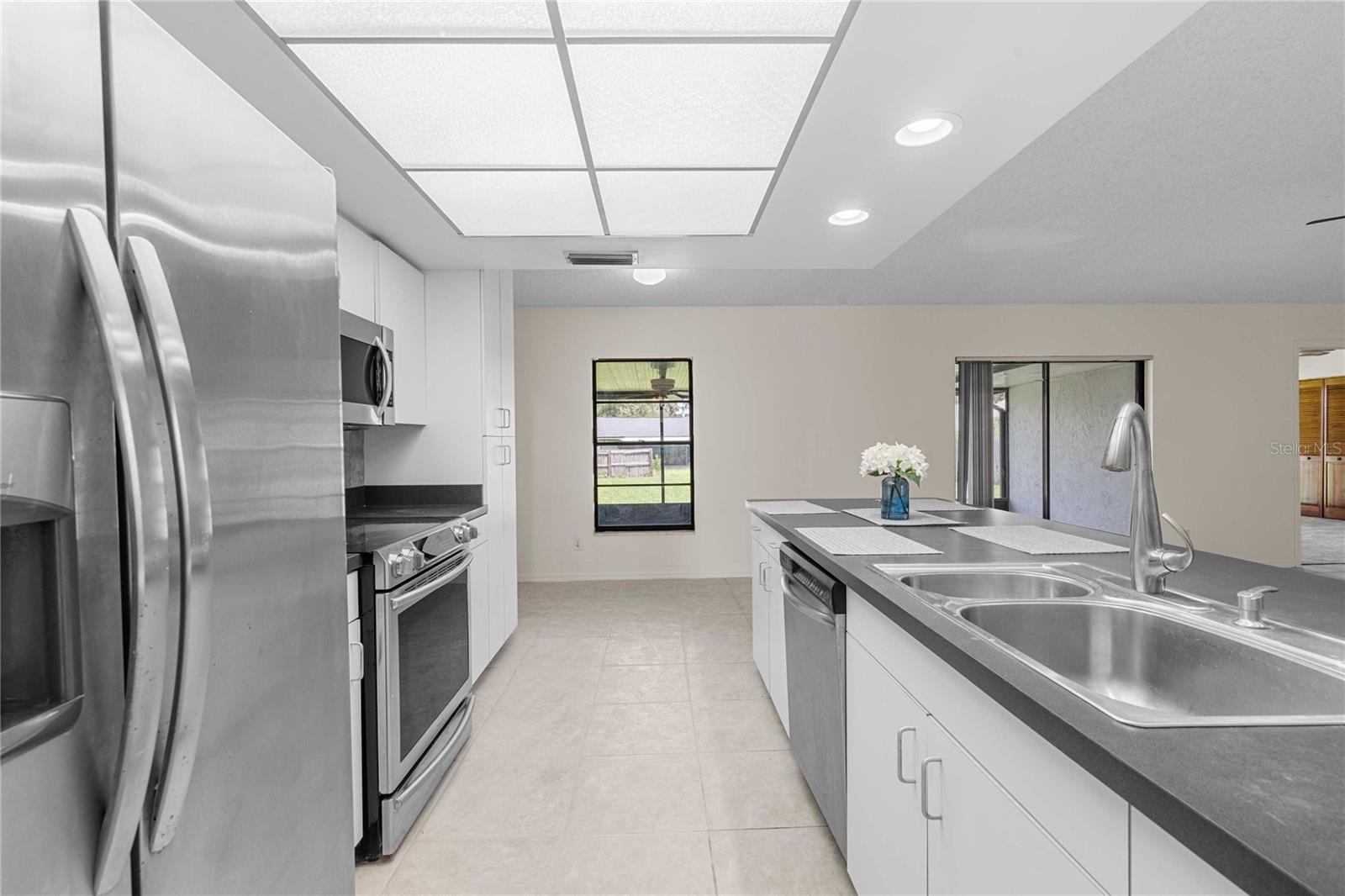 Image 11 of 42 For 803 Benninger Drive
