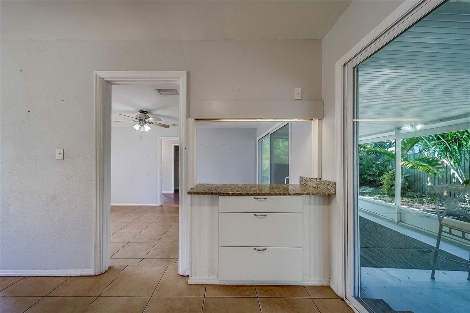 Image 11 of 68 For 3122 51st Street N