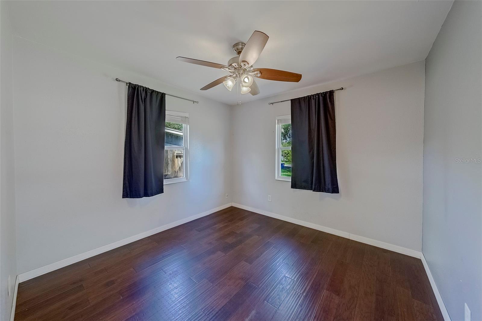 Image 28 of 68 For 3122 51st Street N