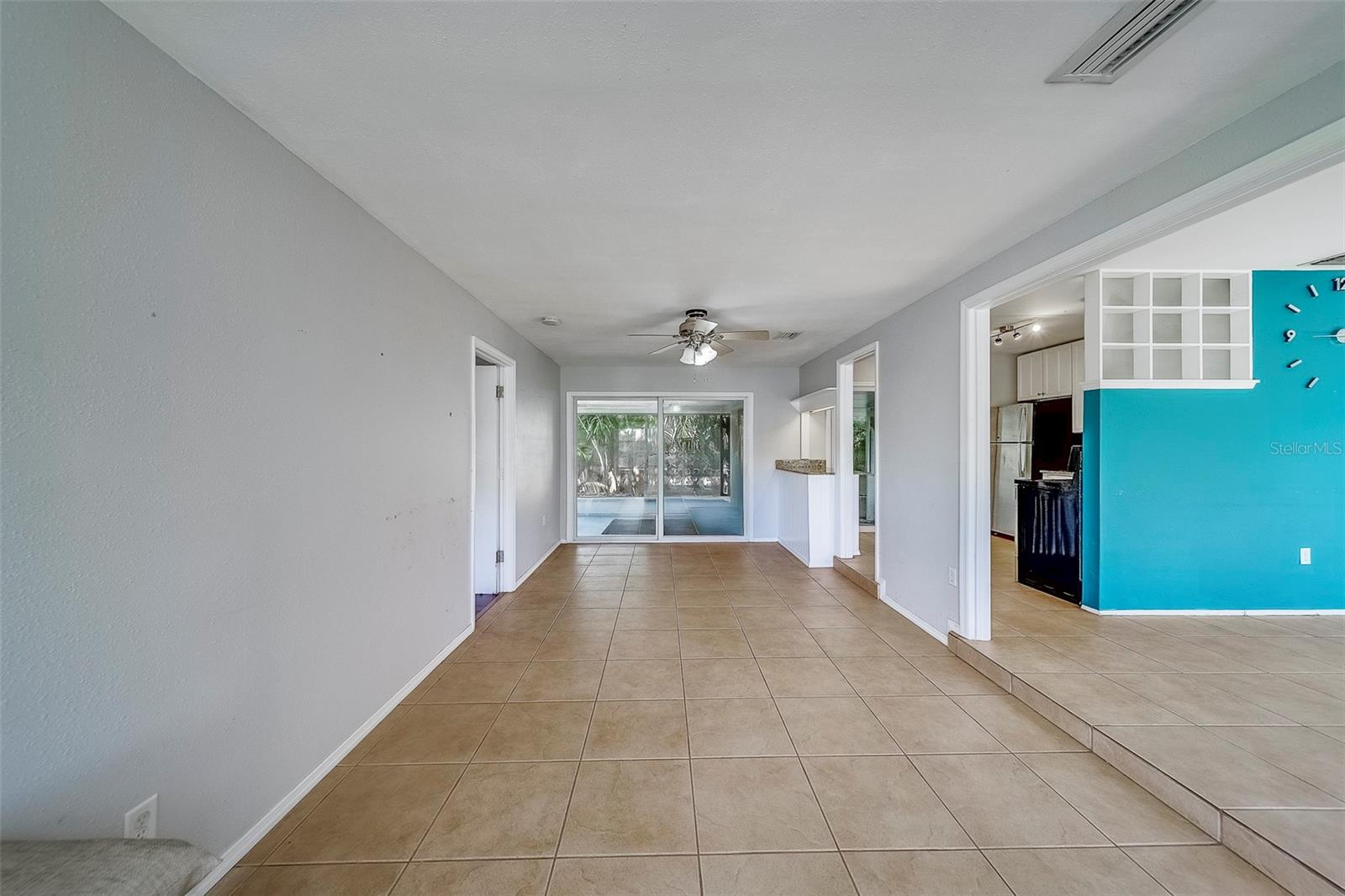 Image 3 of 68 For 3122 51st Street N