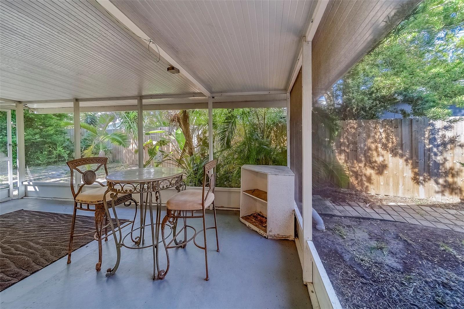 Image 34 of 68 For 3122 51st Street N