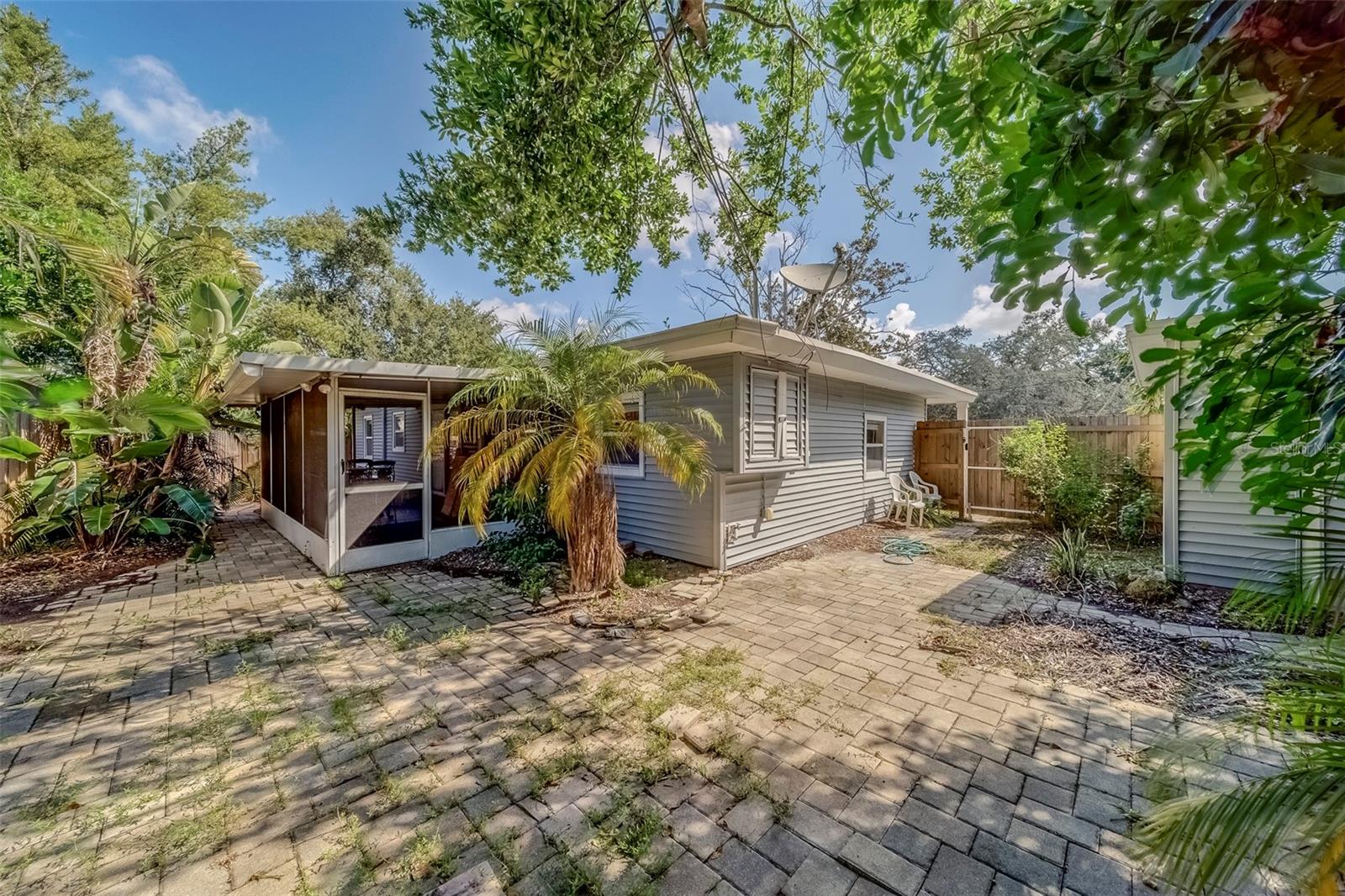 Image 37 of 68 For 3122 51st Street N