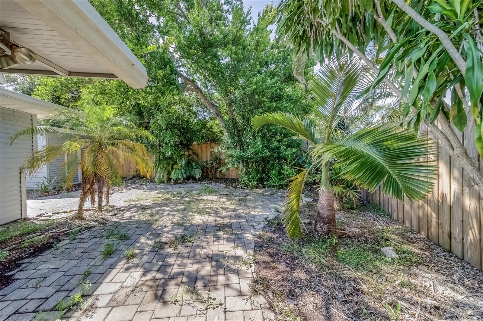 Image 38 of 68 For 3122 51st Street N