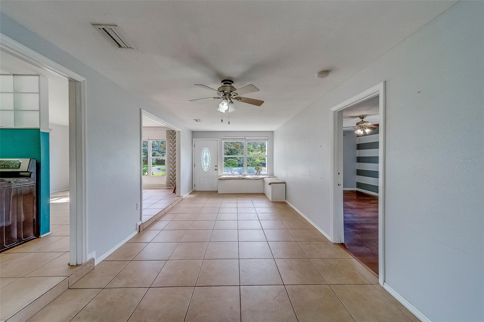 Image 4 of 68 For 3122 51st Street N