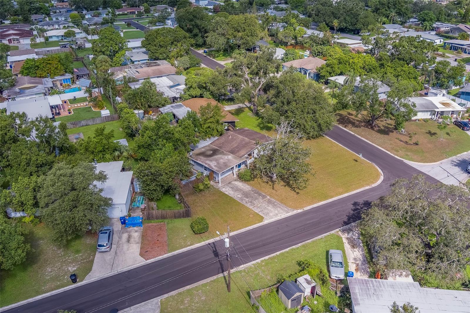 Image 57 of 68 For 3122 51st Street N