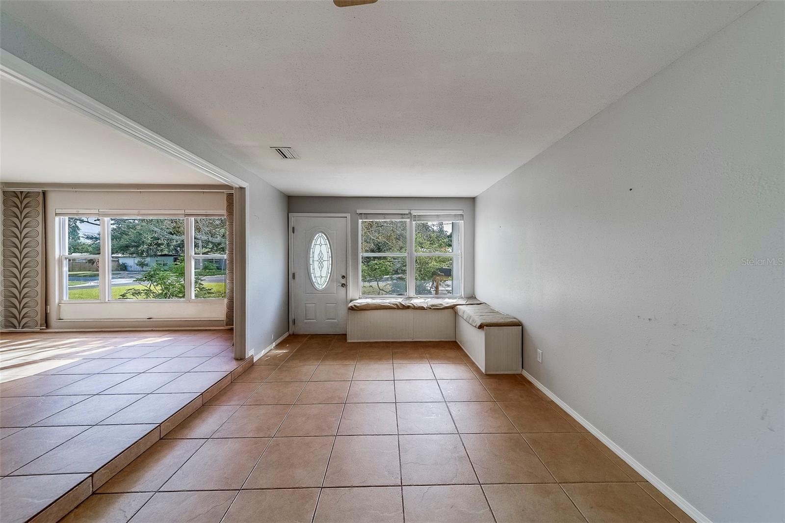 Image 6 of 68 For 3122 51st Street N
