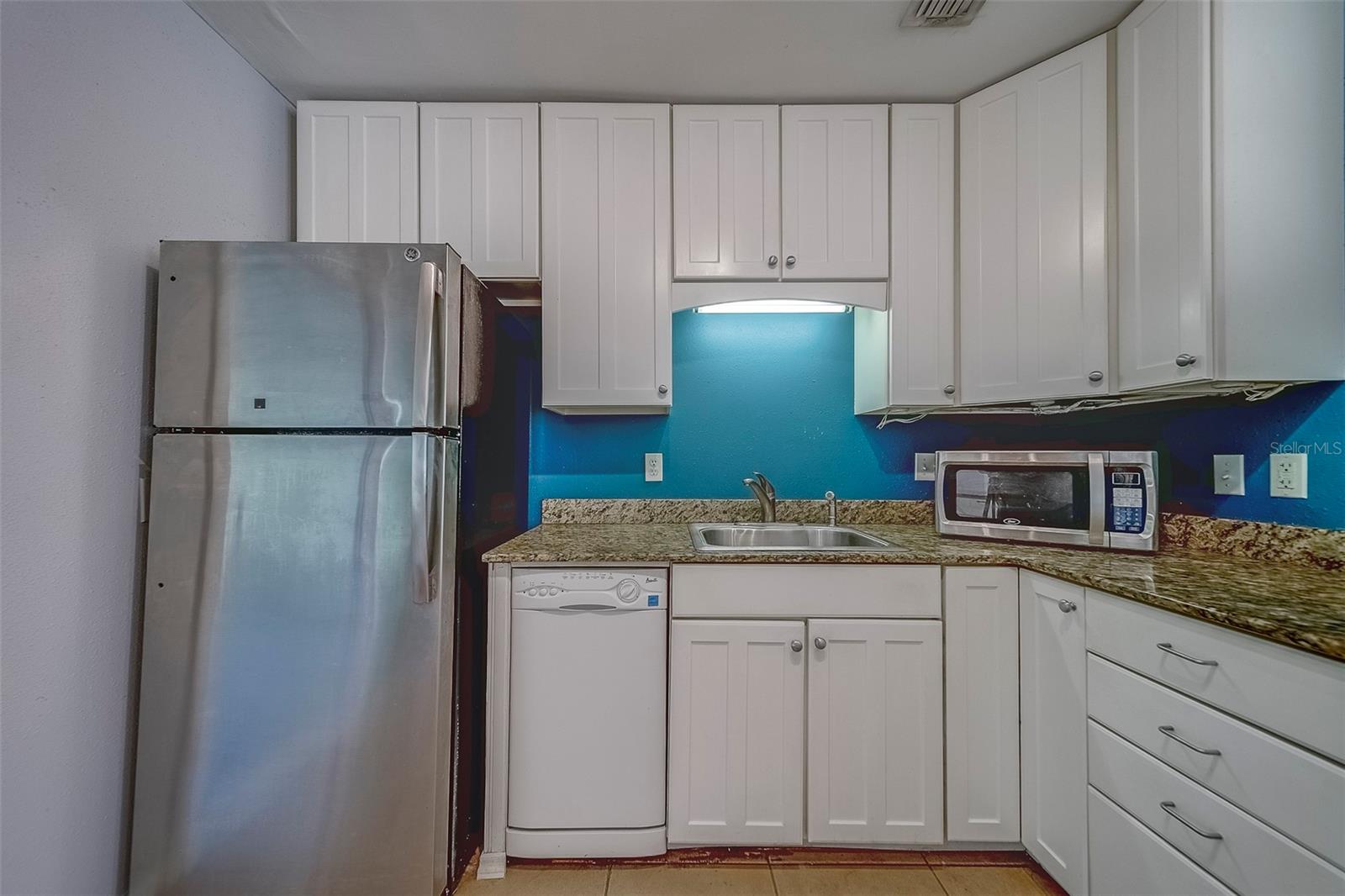 Image 9 of 68 For 3122 51st Street N